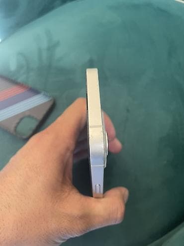 inter: IPhone 13, Gümüşü, Face ID — 10