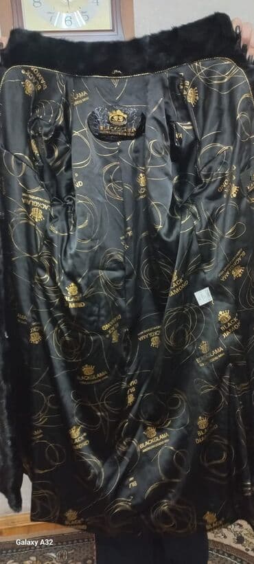 ремонт шуб: Шуба
təzə kimi səliqəli qalıb — 6