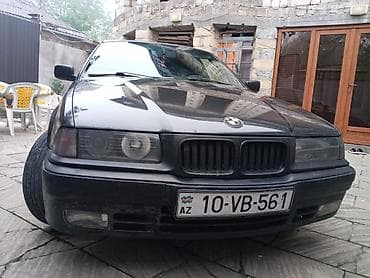 BMW 3 series: 1.6 l | 1993 il Sedan — 10