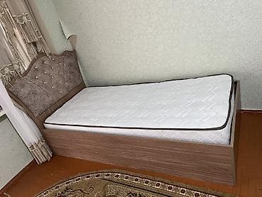 tek krafat: Tek nəfərlik taxta çarpayı və döşək dəsti Tək nəfərlik çarpayı — 3