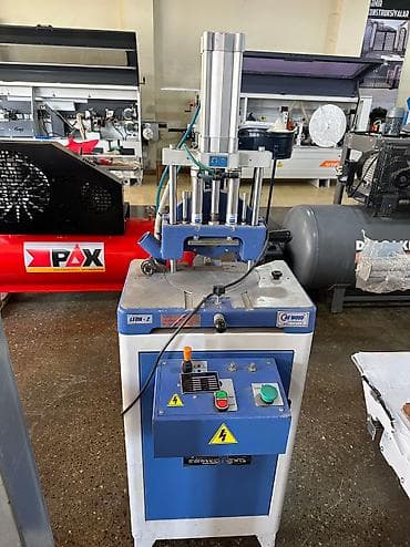 Çift kafalı kəpənək yeri açma makinası
Türkiyə istehsalı lalafo.az -da Çift kafalı kəpənək yeri açma makinası
Türkiyə istehsalı