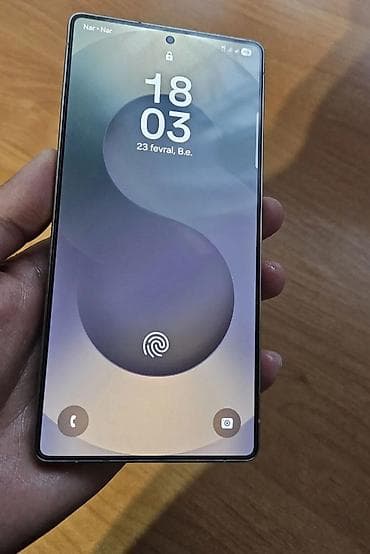 hyperx cloud alpha s: Samsung Galaxy S23 Ultra, 256 GB, rəng - Boz, İki sim kartlı — 3