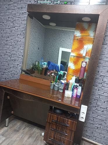 Bərbər/salon üçün peşəkar iş masası və güzgü paneli - Böyük ölçülü