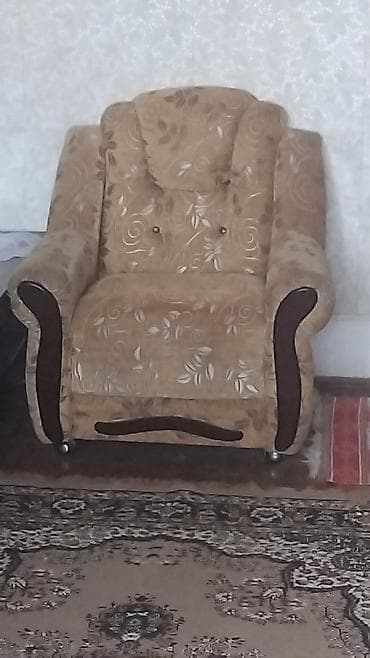 a class mebel: Qiymetde endirim olacaq Qonaq otağı mebel dəsti - Şkaf-vitirina — 3