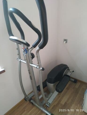 trenajor zali: Elliptik trenajor – SCHMIDT Xüsusiyyətlər: - Mexaniki müqavimət — 3