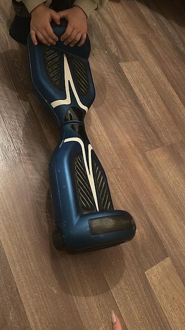 Elektrikli hoverboard (özünü tarazlayan skuter) - Rəng: tünd mavi, ağ