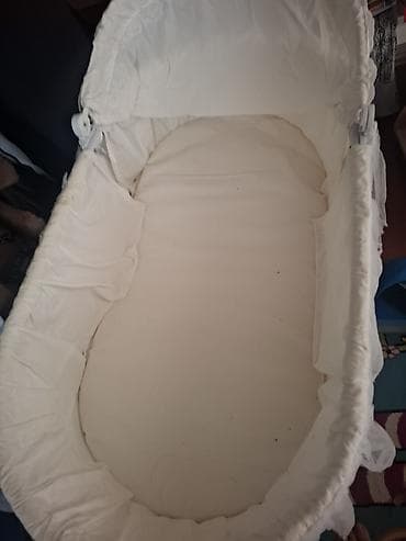 Ağ rəngli beşik/kolyaska tipli beşik - Oval forma, yumşaq və rahat — 6