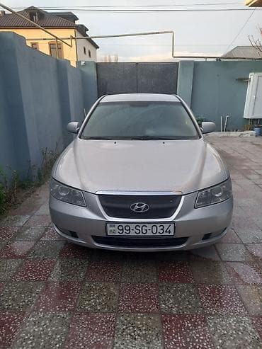 hyundai sonata nece masindir: Hyundai Sonata sedan – gümüşü rəng Xüsusiyyətlər: - Avtomatik — 6
