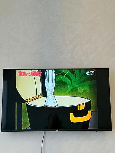 par utusu: Gree 43" LED TV - Ekran: 43 düym, nazik çərçivə, divara asılmağa — 3