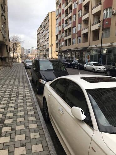 dirnaq salonu: Nizami metrosunun yaxınlığında 1-ci mərtəbəsində yerləşən təmirli — 5