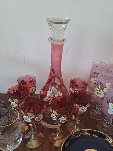 xrusta: Qablar satılır istəyən əlaqə saxlasın
0555806634 — 9