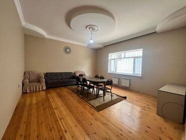 əhmədli ev: Əhmədli 4 otaqlı, 155 kv. m, Orta təmir — 1