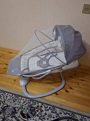 salon bas vanasi: Oğlan və qız üçün, Dördbucaq, Beşik, Dəstsiz, Matras ilə, Yellənmə mexanizm ilə — 1