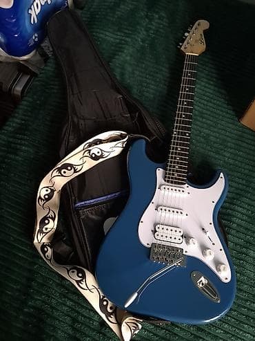 kitar: Məhsul: Lea marka Elektrik gitara seti – Strat tipli, mavi gövdə (HSS — 1