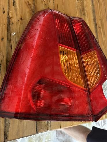 goy lampa: Qalloqen, Renault — 3