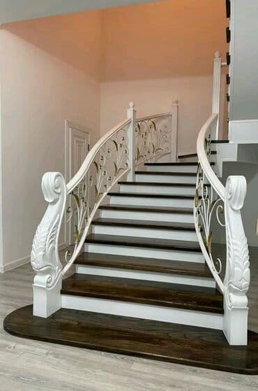 taxta pilləkən: Taxta pilləkan sifatişi — 2