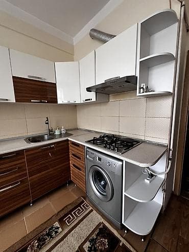 Mebel: Mətbəx mebel dəsti ölçüsü 3.80. 1.90– zolaqlı qəhvəyi və ağ — 2