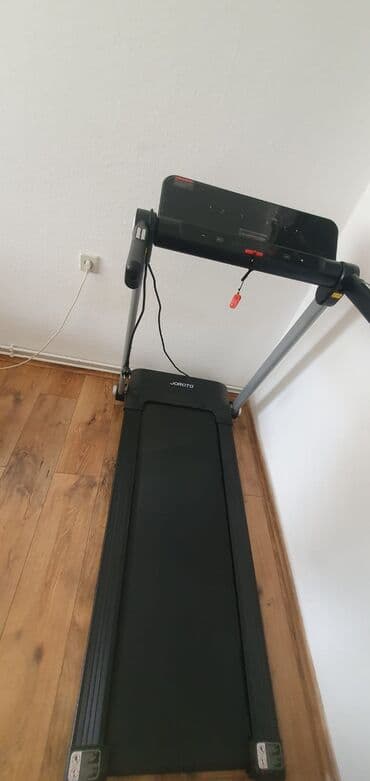 Boks kisələri: Joroto qaçış zolağı, istifadəçilərə evdə məşq etmək üçün rahat və — 2