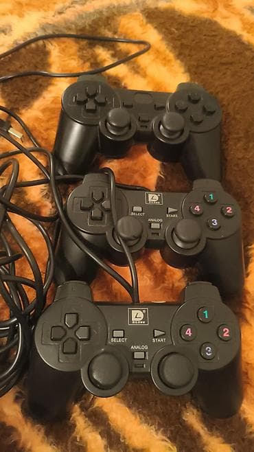 kraska pult: PC üçün USB Oyun Pultu (Gamepad) – 3 ədəd Ayrı ayrı 9 azn Birlikdə 23 — 1