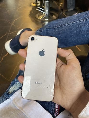 honor 70 pro plus: IPhone 8, Ağ, Qırıq — 1