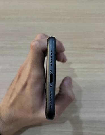 iphone 4 qiyməti: IPhone 11, 128 GB, Qara — 2