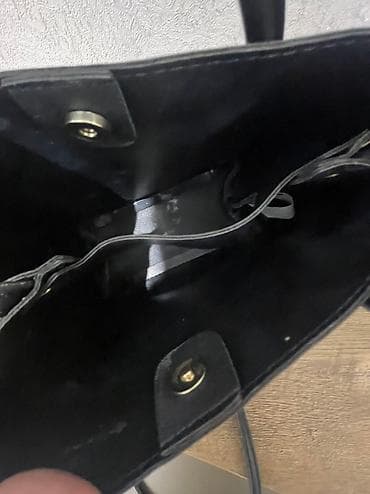 aksesuar instagram: Qadın çantası 20 m az işlənib teze qalıb qara reng — 2