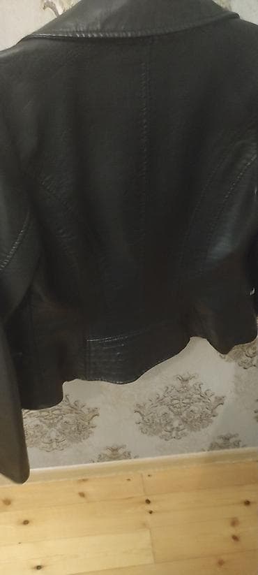 gödekçə: Dəri kurtka, L — 2