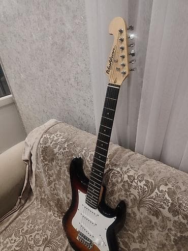 classic gitara: 1 ildir alinmisdir, usaq istifadə edə bilmədiyindən təcili satilir — 6