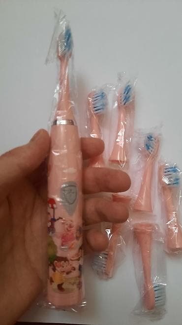 firca: Uşaq üçün elektrikli diş fırçası dəsti - Rəng: açıq çəhrayı, üzərində — 1