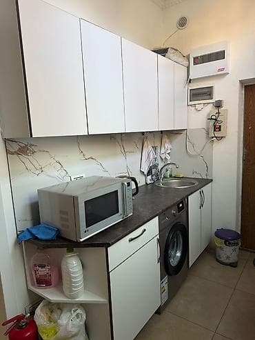 Metbex mebelı satılır📍yaxşı vezıyyetde📍olcu deqiq bilinmir📍uzerınde