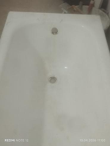 hamam ucun moydadir: Ağ rəngli vannə qabı - Material: emallı polad (vizual olaraq ağır və — 2