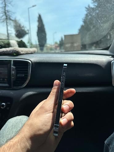iphone 7 aux: IPhone 13 Pro, Sierra Blue, Face ID — 3