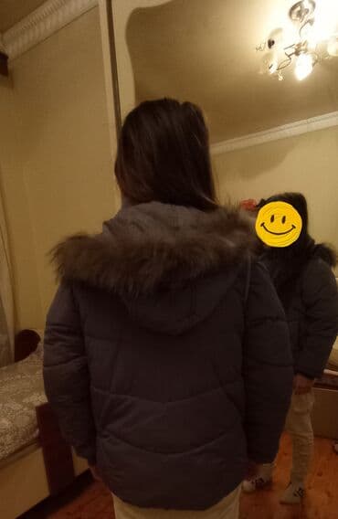 uşaq paltosu: 10-12 yas qiz uşağı üçün godekce. Bir sezon geyilib. Hec bir qüsuru — 2