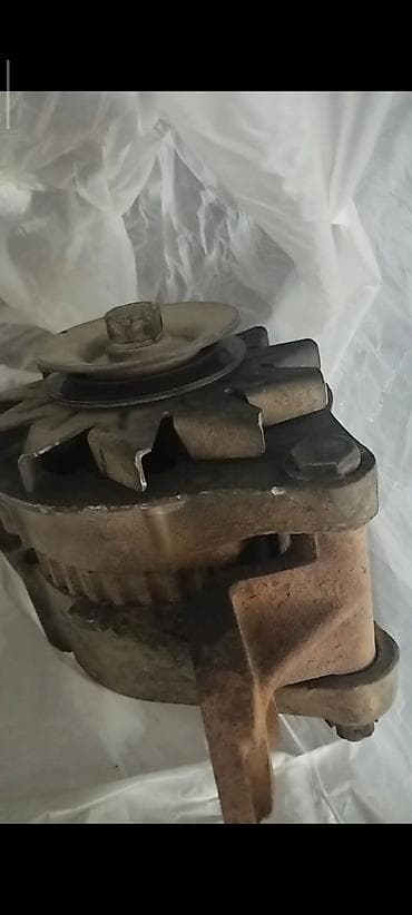 lada 2115 ehtiyat hisseleri: Vaz 21 07 dən usden cixma dinama islək vəziyyətdədir maksimum relesi — 1