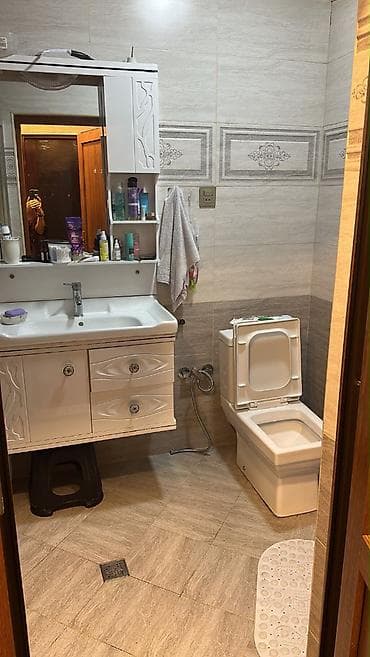ev: Tam təmirli tam əşyalı gir yaşa evdi 9un 1 ci mərtəbəsi 650 azn ailəyə — 1