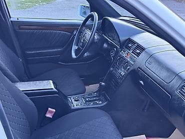Avtomobil alışı: Mercedes-Benz C-Class: 1.8 l | 1994 il Sedan — 7