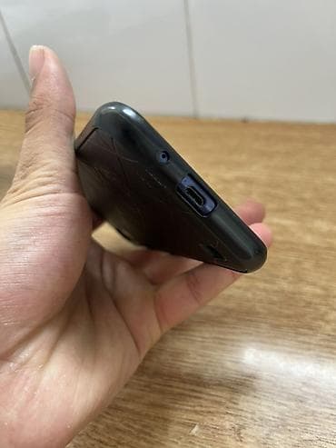 16 kalonka: Samsung Galaxy A01, 16 GB, rəng - Göy, İki sim kartlı — 2