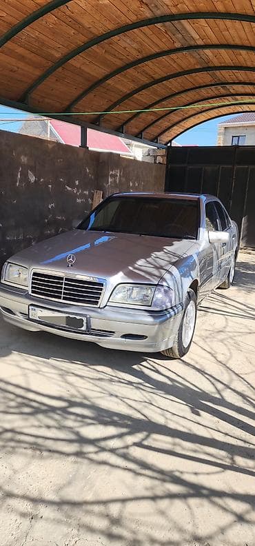 w210 amg bufer: Mercedes C220 sedan - Kuzov: sedan, gümüşü rəng - Mühərrik: benzin — 2