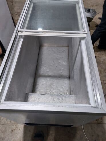 deri sumka: Şüşəli dondurucu, Uğur — 2