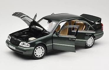 dəmir pullar: Mасштабная модель автомобиля Mercedes-Benz C-Class (кузов — 4