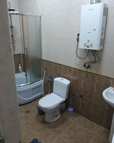 дом на колёсах: 3 комнаты, 64 м², Средний ремонт — 3