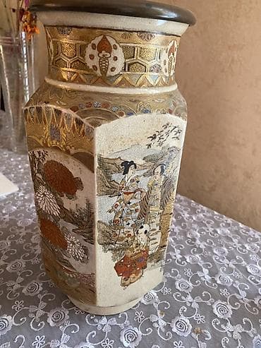 Bir vaza, Keramika — 2