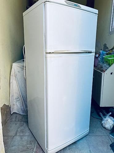 utu alti: 2 qapılı Stinol Soyuducu Satılır, rəng - Ağ — 1