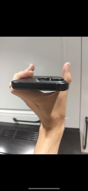 philips xenium 9@9d: IPhone 16 Pro, 128 GB, Black Titanium, Face ID — 5