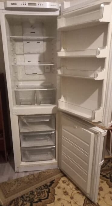 холодильник бу: 2 qapılı Atlant Soyuducu Satılır, rəng - Ağ — 2