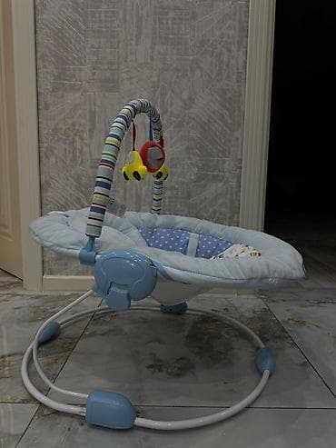 MilKorpe ucun bewik qiymeti. 25man yellenmir musiqisi var sadece