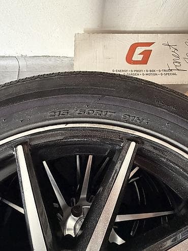 passat disk: İşlənmiş Disk təkər Vossen 215 / 50 / R 17, 5 Boltlu — 4
