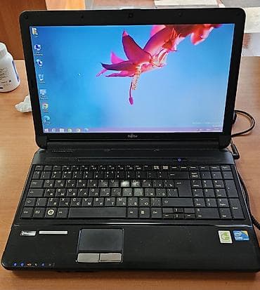 Fujitsu notbuk iwlek vezyetdedir batareykasi iwlemir adapdirla rahad — 1