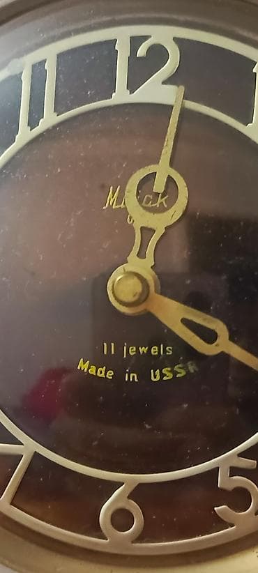 iş dəftəri: Masaüstü mexaniki saat – “11 jewels, Made in USSR” Təsvir: - Sovet — 4