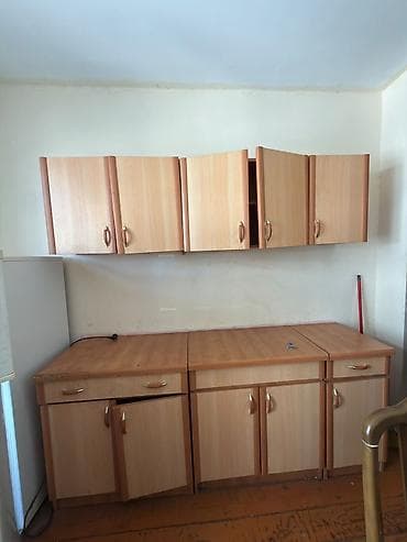COX TECİLİ SATİLİR. Metbex mebeli 70 azn. Elave 1 göz skafi ustundede